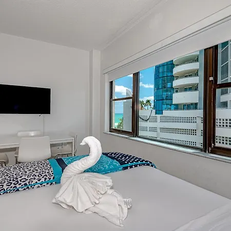 Appartement Beach Front Studio Miami Beach Extérieur photo