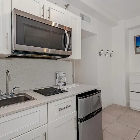 Appartement Beach Front Studio Miami Beach Extérieur photo